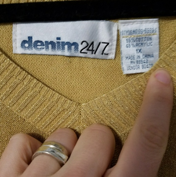 Beautiful Denim 24/7 gold sweater, 1X fits 2X - Picture 7 of 7